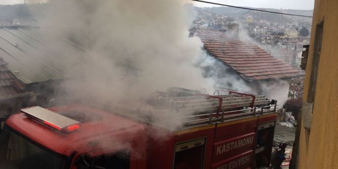Kastamonu’da Bir Ev Yandı