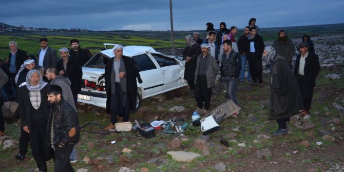 Otomobil Şarampole Devrildi: 1 Ölü, 1 Yaralı