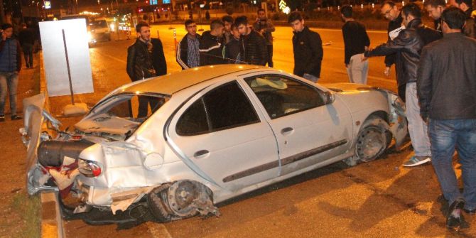 Elazığ’da Trafik Kazası: 3 Yaralı