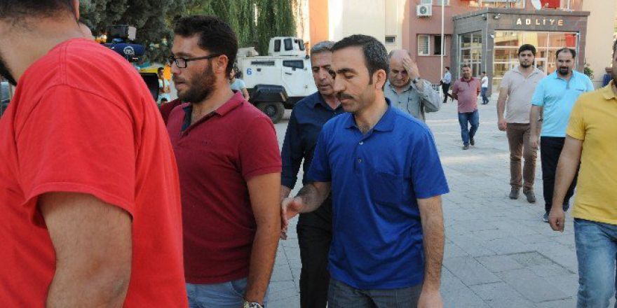 Hakkari Üniversitesi Rektörü Ceylan Serbest Bırakıldı