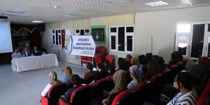 Cizre Belediyesi, Kosgeb İşbirliğiyle Girişimcilik Kursu Açtı