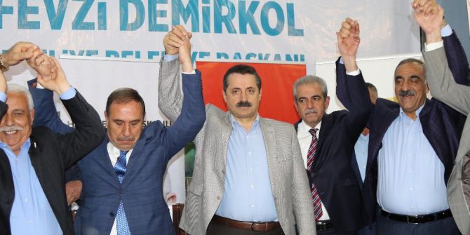 Eski Chp Şanlıurfa İl Başkan Yardımcıları Ak Parti’ye Katıldı
