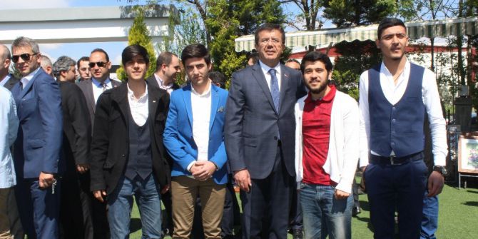 Ekonomi Bakanı Zeybekci: “Vatandaşın Kararının Netleştiğini Görüyoruz”