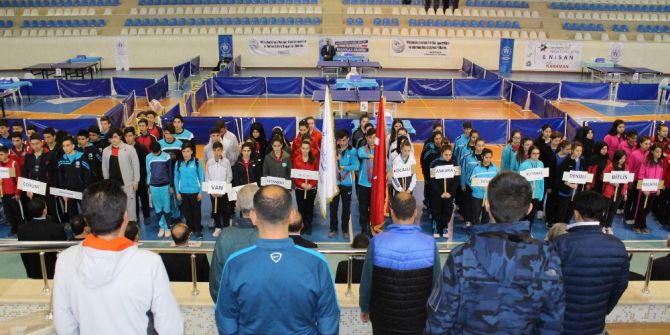 Masa Tenisi Gençler Türkiye Şampiyonası Karaman’da Başladı