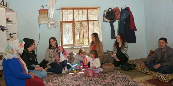 Çataklı İkizler Okullu Oldu