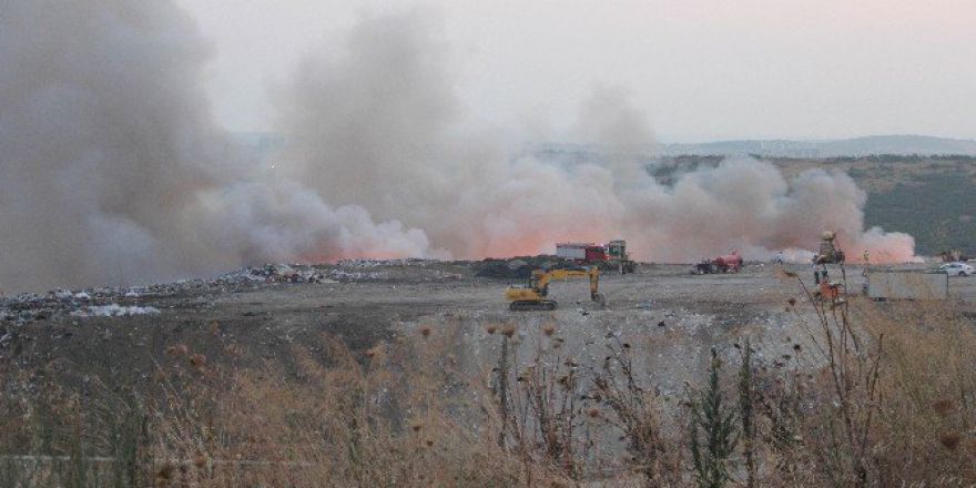 Çöplük Yangını Kontrol Altına Alındı