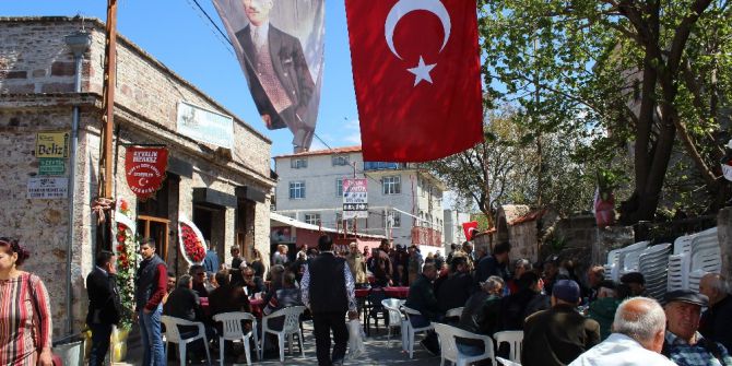 Ayvalık’ta Deveciler Lokali Törenle Açıldı