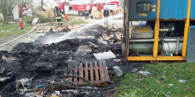 Plastik Fabrikasında Korkutan Yangın