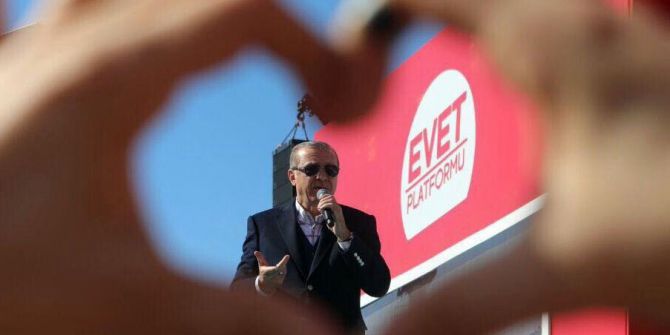 Cumhurbaşkanının İzmir Fotoğrafı Günün Karesi Oldu