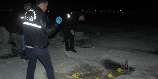 Nasıl Yanacağını Merak Eden Üniversite Öğrencisi Kendini Ateşe Verdi