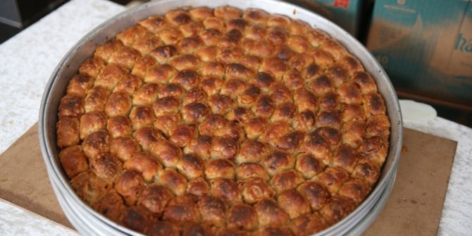 20 Bin Kişi 400 Tepsi Börek Yedi