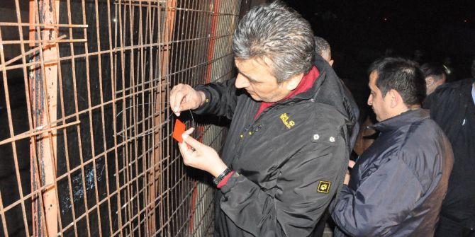 Özel Arazide Kesilmiş At Ve Eşek Kafaları Bulundu