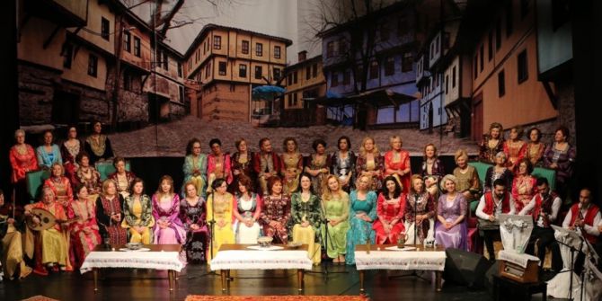 Nilüfer Kadın Korosu Onko-day İçin Söyledi