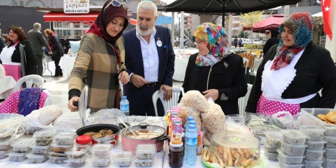 Nilüfer’deki Kadın Derneklerinden Kermes