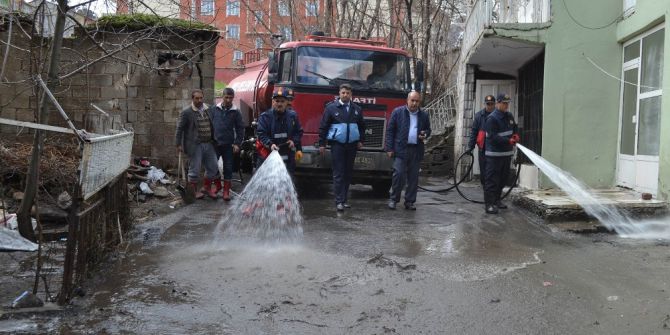 Muş Belediyesinden Bahar Temizliği