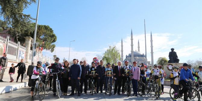 Mimar Sinan İçin Pedal Çevirdiler