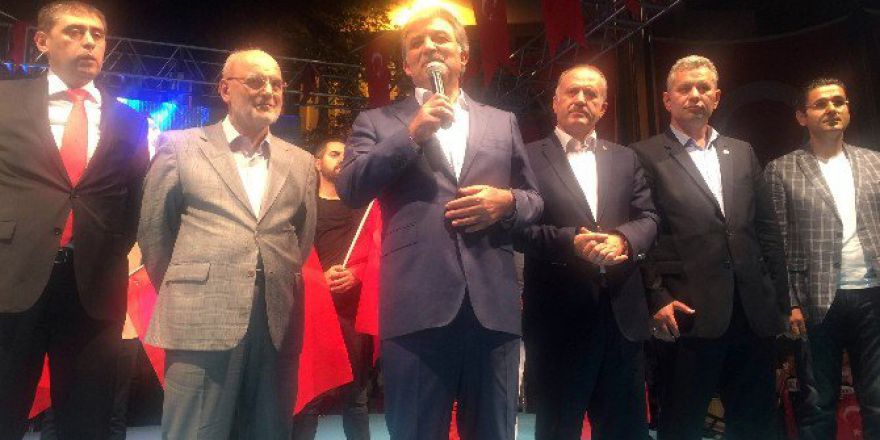 11. Cumhurbaşkanı Abdullah Gül: “Bu Cuntanın Pençesinin Altına Girseydi. Bugün Ne Büyük Acılar Çekiyor Olacaktık. Karanlık Bir Döneme Gitmiş Olacaktık”