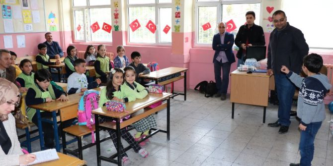 Gazeteciler Öğrencilere Mesleklerini Anlattı