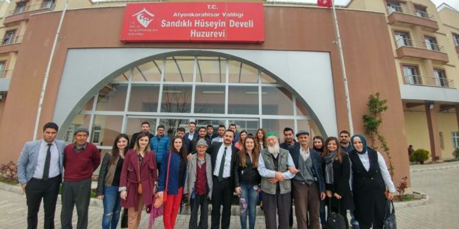 Sgk Denetmen Yardımcılarından Huzurevine Ziyaret