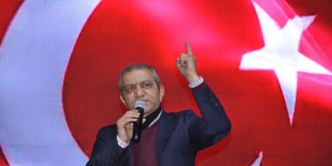 Ak Partili Aslan’dan ’Evet’ Diyenleri Denize Dökmekle Tehdit Edenlere Sert Tepki