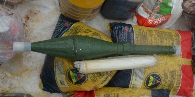 Teröristlerin Sığınağındaki Sandıktan Anti Tank Roketi Çıktı