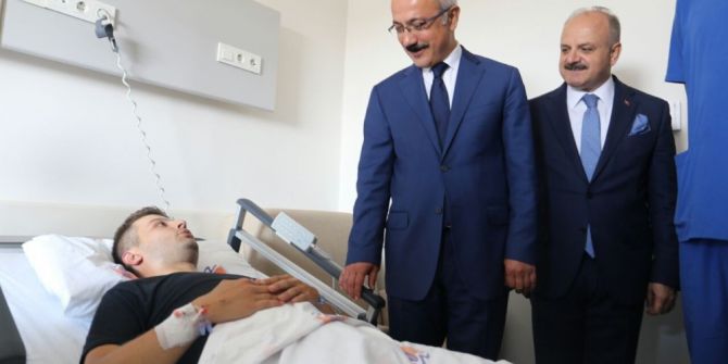 Bakan Elvan, Yaralı Polisleri Ziyaret Etti