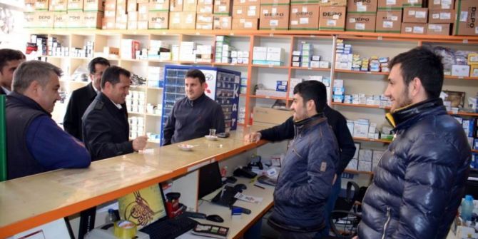 Milletvekili Altunyaldız Esnafla Bir Araya Geldi