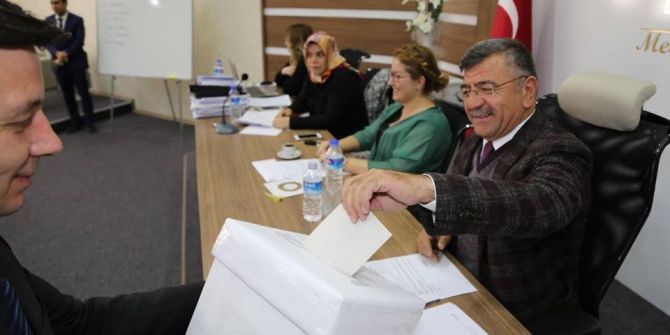 Belediye Meclisi Nisan Dönemi Toplantısını Yaptı