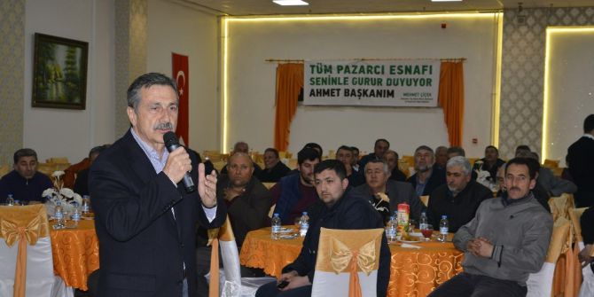 Başkan Ataç, Pazarcılarla Bir Araya Geldi