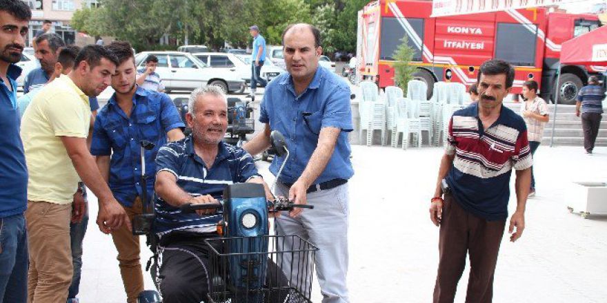 Yunak’ta 10 Engelliye Akülü Tekerlekli Sandalye