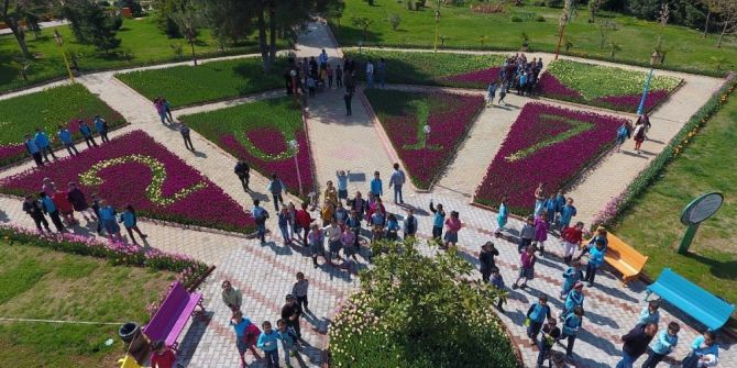 Gaziantep 5 Milyon Çiçek İle Süslendi