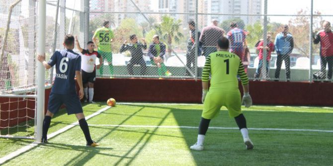 Aosb Futbol Turnuvası’nda Çeyrek Finalistler Belli Oldu