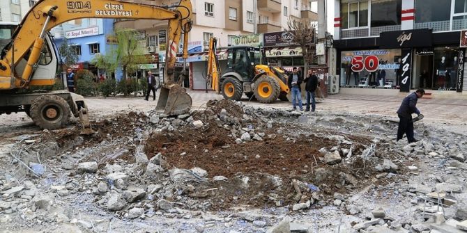 Cizre Belediyesi Çevre Düzenlemesi Ve Yenileme Çalışması Başlattı