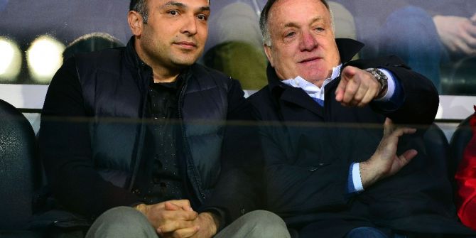 Advocaat Derbi Öncesi Galatasaray’ı Takipte