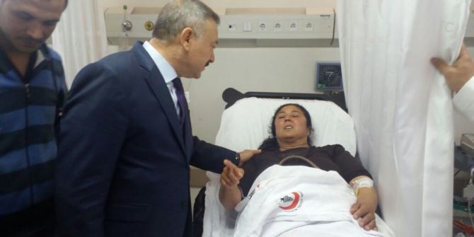 Ak Parti’lilere Taşlı Saldırı: 5 Yaralı