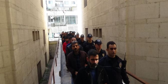 Helikopter Destekli Pkk Operasyonunda Gözaltına Alınan 20 Kişi Adliyede