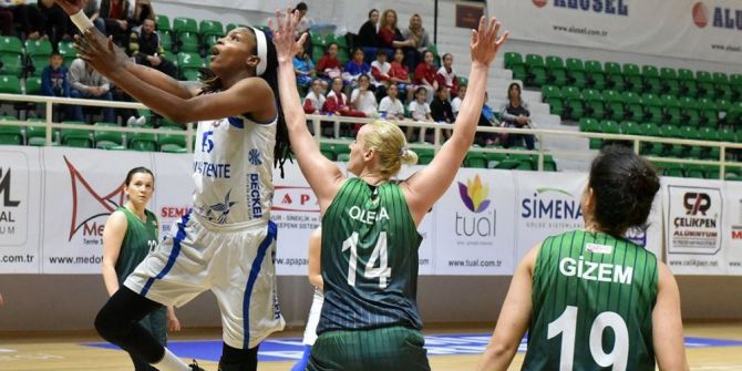 Lider Bornova Becker, Sahasında Son Maçına Çıkıyor