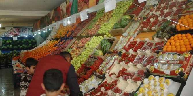Van’da Sebze Meyve Fiyatları Düşmüyor