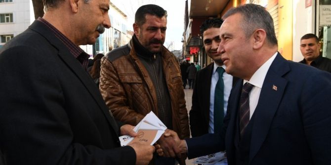 Başkan Böcek Van’da Sevgiyle Karşılandı