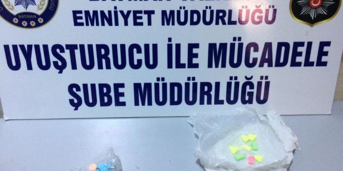 Uyuşturucu Hap Bulunduran 3 Kişi Tutuklandı