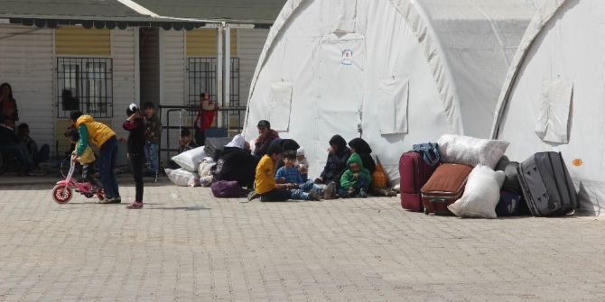 Suriyelilerin Güvenliğin Sağlandığı Bölgelere Dönüşü Sürüyor