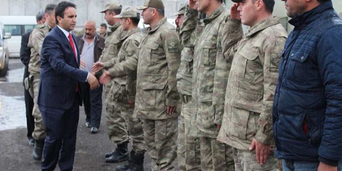 Kaymakam Dundar’dan Askere Ziyaret