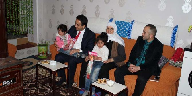 Kaymakam Dundar’dan Şehit Ve Gazi Ailelerine Ziyaret