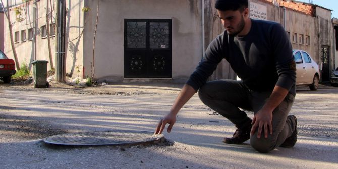 Rögar Kapağı Uçurduğu Otomobili Pert Etti