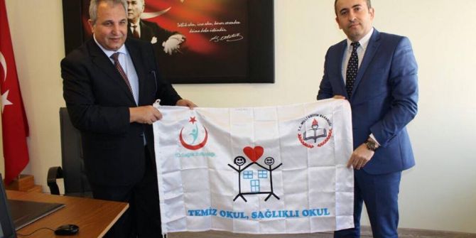 Fatsa’da 9 Okula “Beyaz Bayrak”