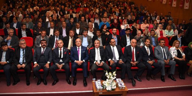 Kocamaz: "Ülkenin Geleceği İçin Herkesi ’Evet’te Birleşmeye Davet Ediyorum"