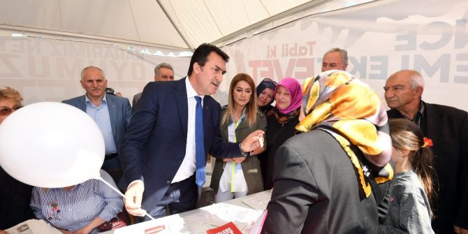 “Evet” Çadırını Ziyaret Eden Dündar Referandumu Anlattı