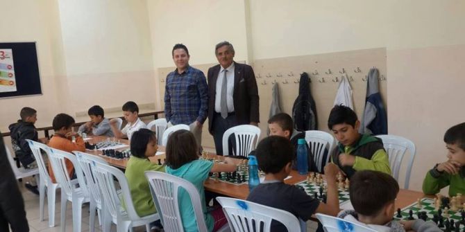 Şaphane’de Satranç Turnuvası