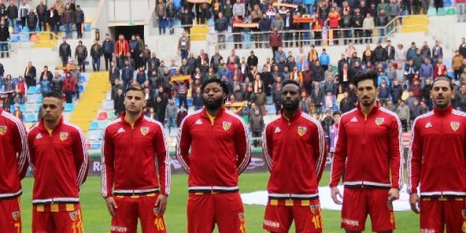 Sergen Yalçın’ın Notu Düşüyor