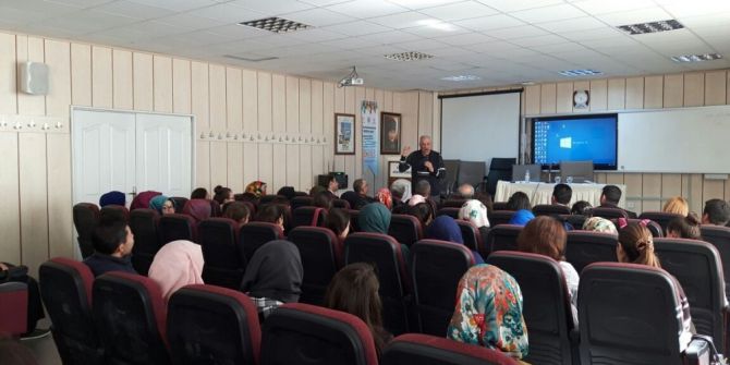 Öğrenciler, Yazarları Ağırladı